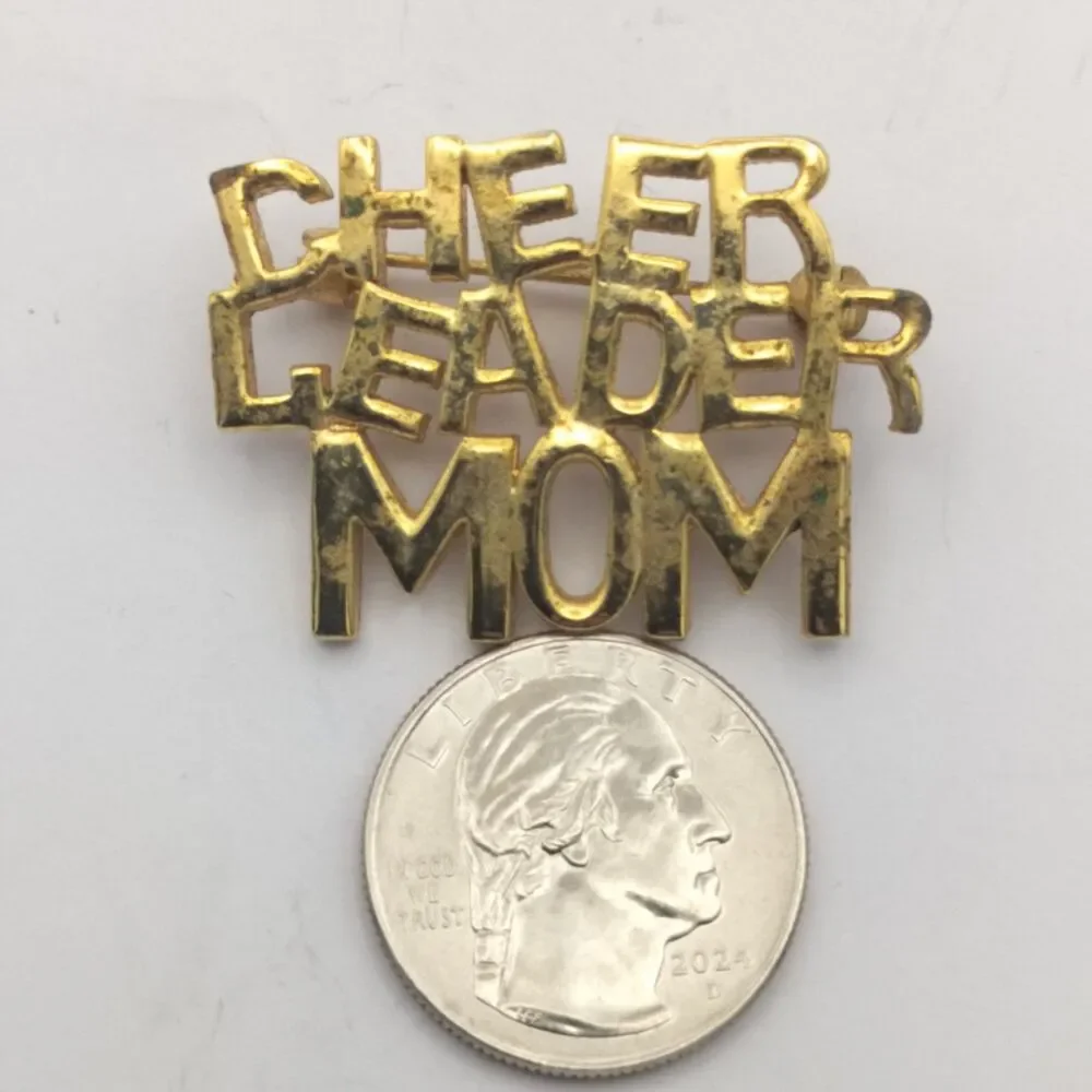Vintage Gold Tone CHEER LEADER MOM Pin Brooch Mother Sports Fan Jewelry